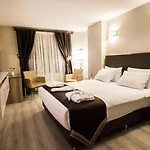 Business Hotel 3*