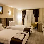 Business Szálloda 3*